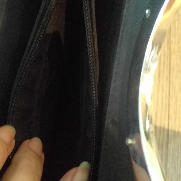 Beautiful shoulder bag by Hayes 🌸🌸🍀 - Picture 7 of 9